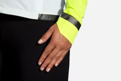 Brooks Women's Carbonite Jacket - Icy Grey/Black/Nightlife (221493030) -Sports Store 221493 030 D2 Carbonite Jacket scaled