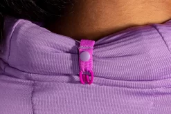 Brooks Women's Notch Thermal Hoodie (221502) -Sports Store 221502 562 D5 Notch Thermal Hoodie