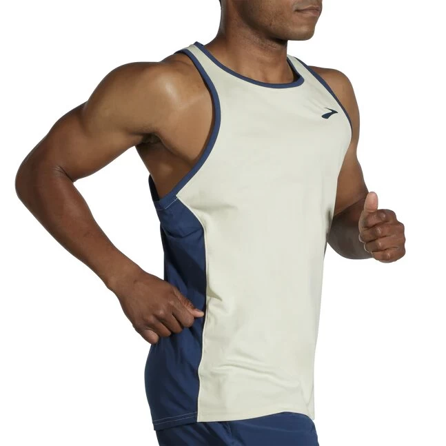 Brooks Men's Atmosphere Singlet 4 Brooks Men's Atmosphere Singlet - Image 4